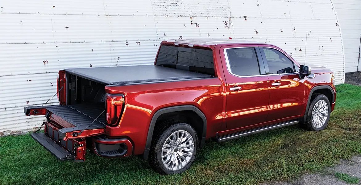 Access Lorado Roll-Up Tonneau Cover 1