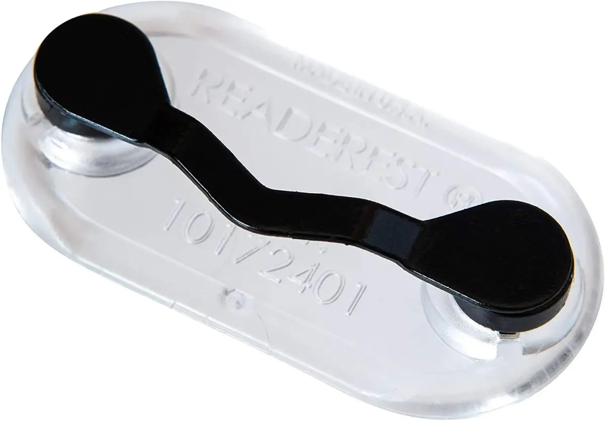 Magnetic Eyeglass Holder 1