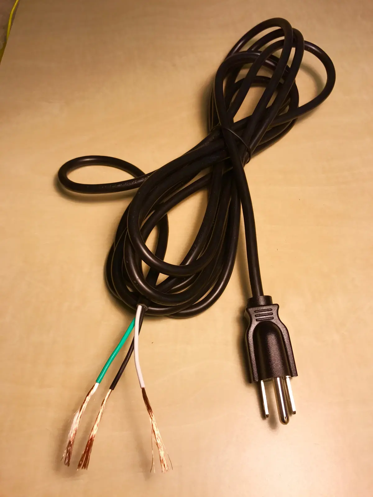 Power Cord - Usa To Cut End - 4 Meter - 18 Awg 1