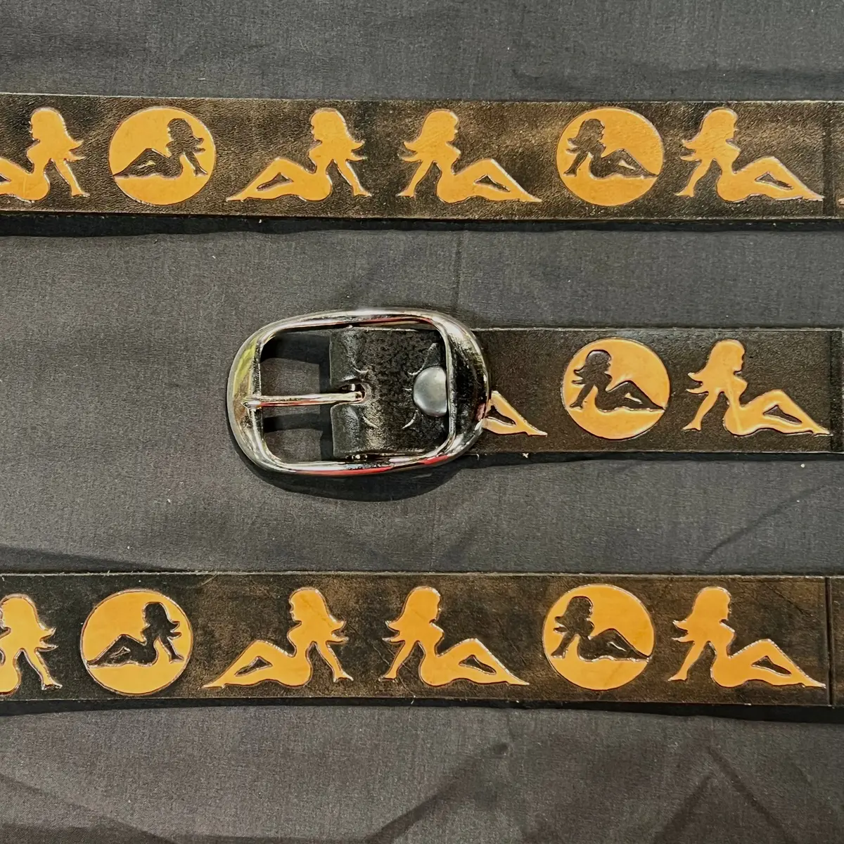 Belt Mud Flap Girl 1