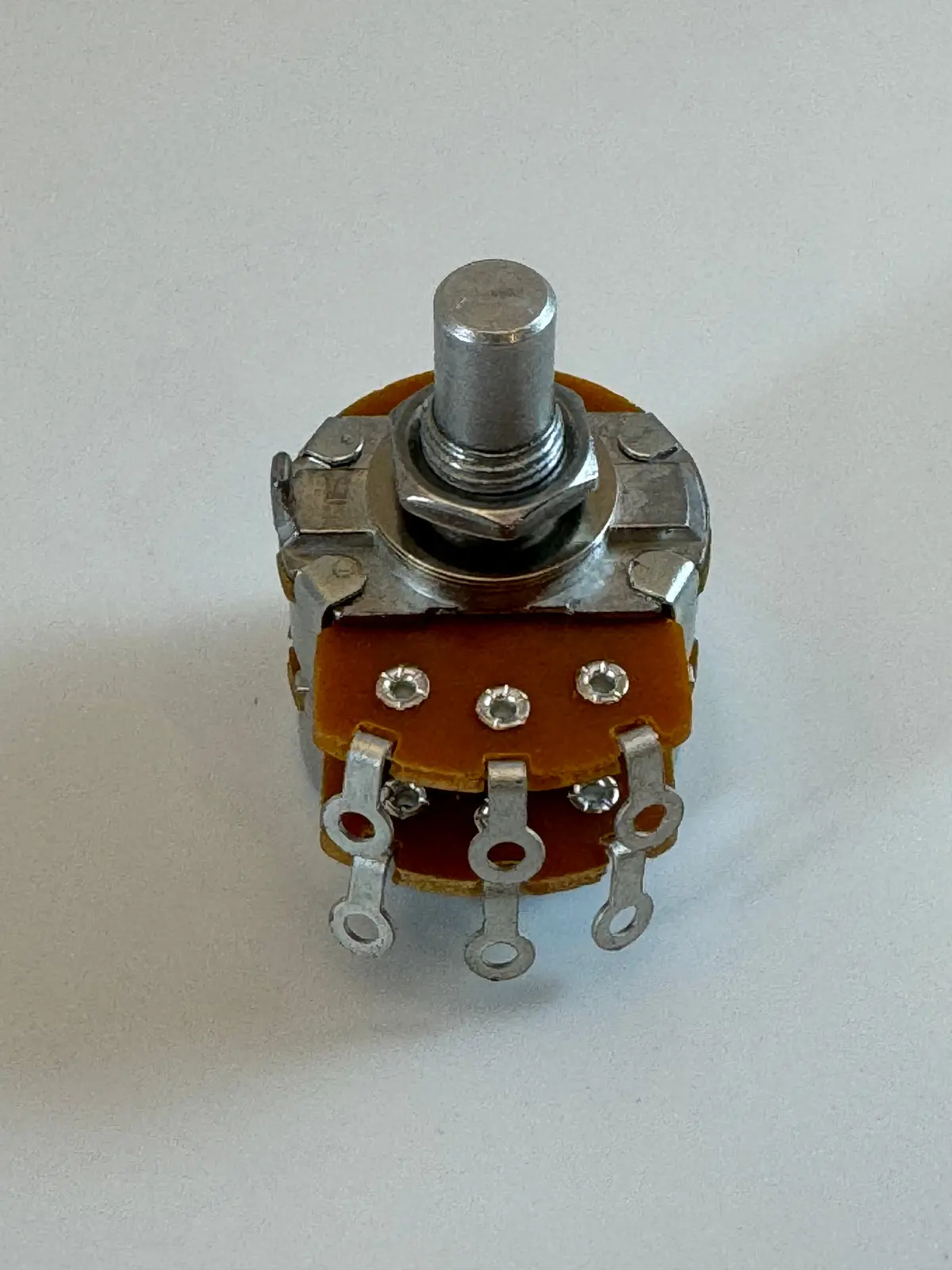 Alpha Dual 1M Ohm Linear Taper 24Mm Potentiometer 1
