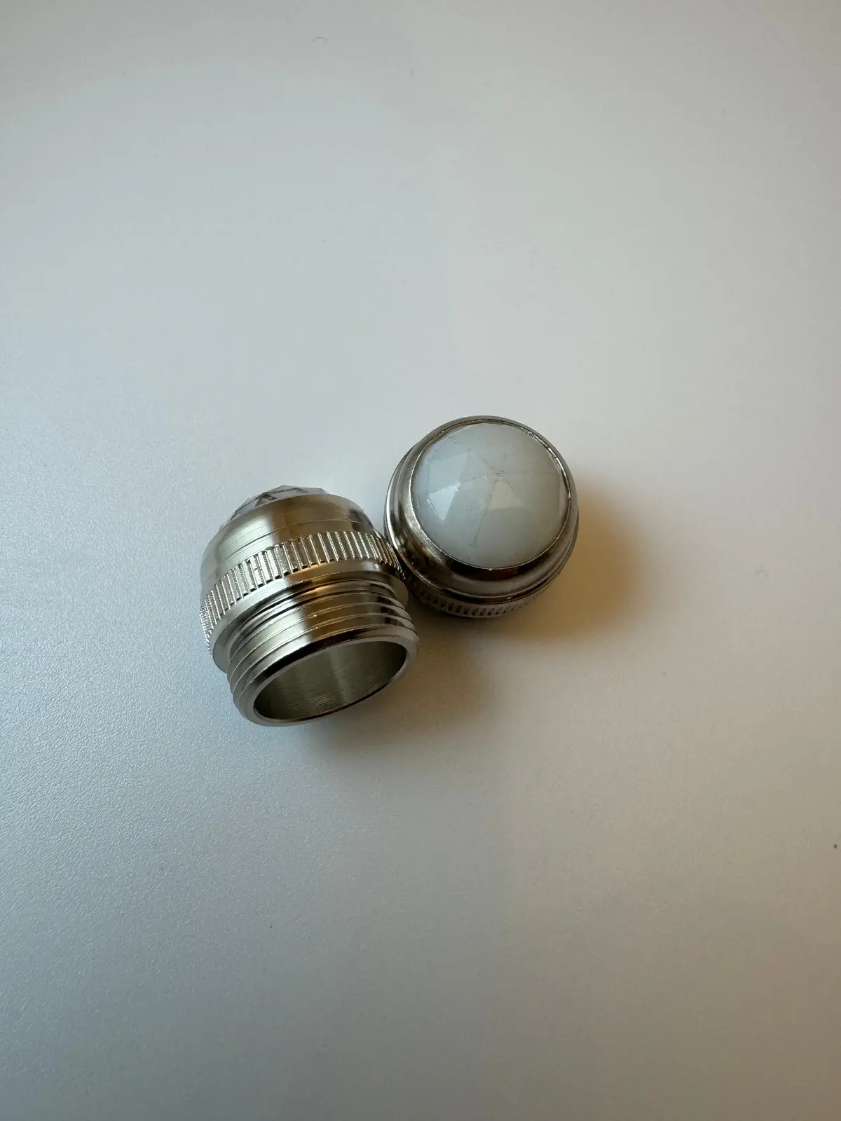 Jewel - Fender Style, For Lamps / Bulbs - White 1