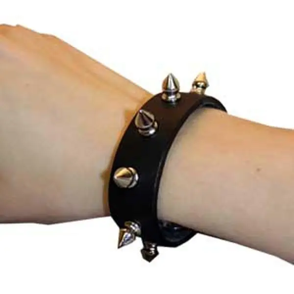 Chain/Spike Wristband 1