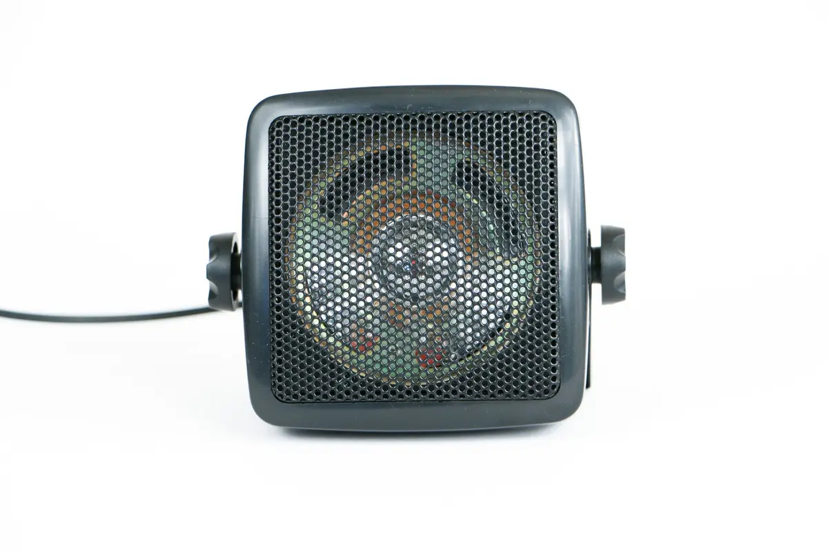 Compact 5-Watt Speaker 1
