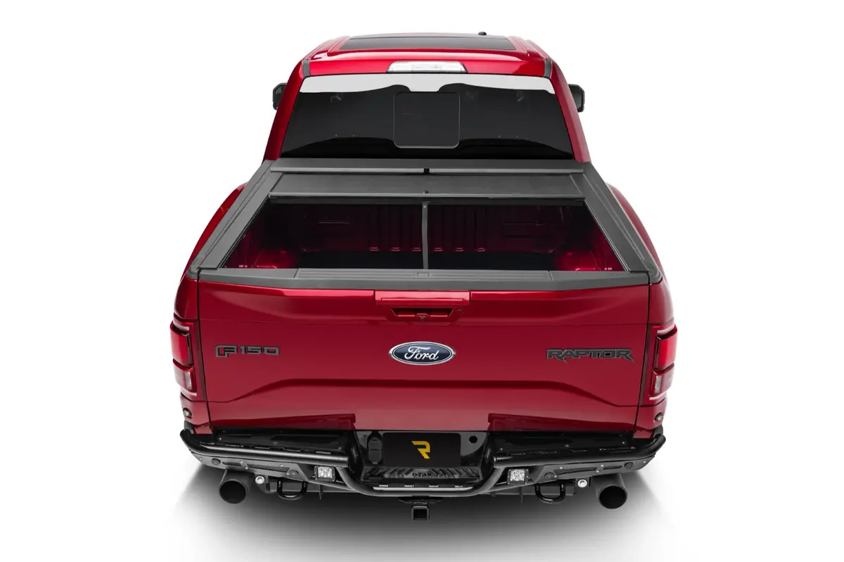 Roll And Lock M-Series Tonneau Cover 1