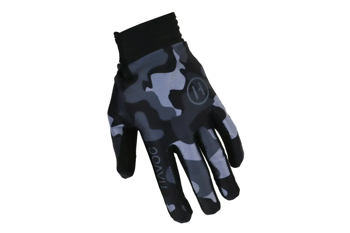 Stealth Camo Gloves 1