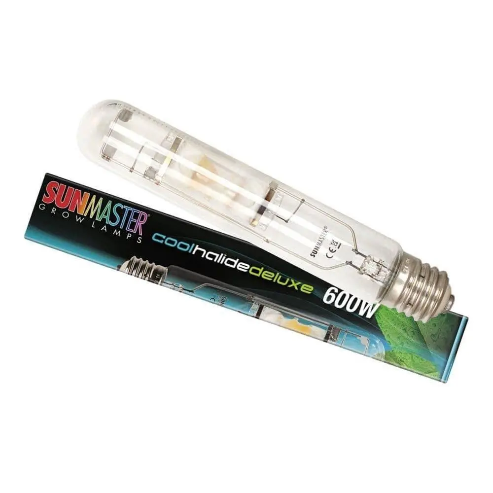 Sunmaster Cool Deluxe Metal Halide 7.2K Lamp 3