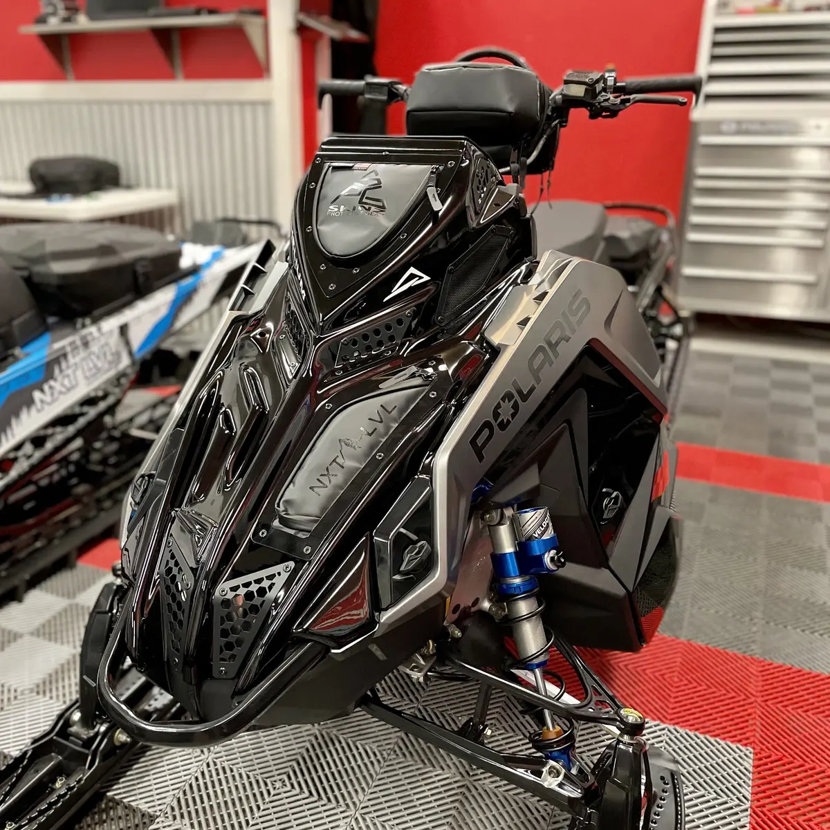 Skinz Nxt Lvl Polaris 2022-2025 Matryx Helium Access Hood 1