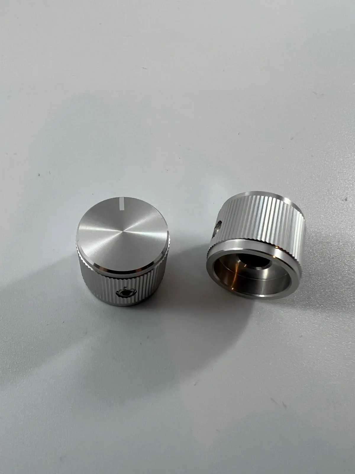 Knob - Aluminum Notched Tip Indicator, Set Screw, .75" Diameter 1