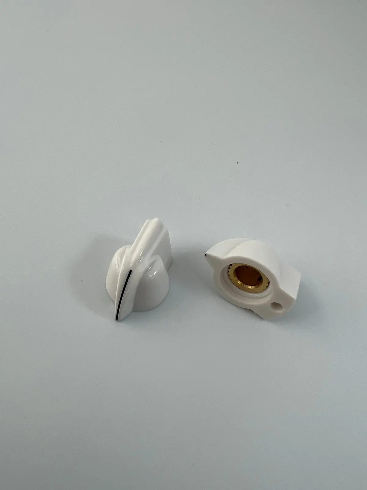 Chicken Head Knob - Mini - White 1