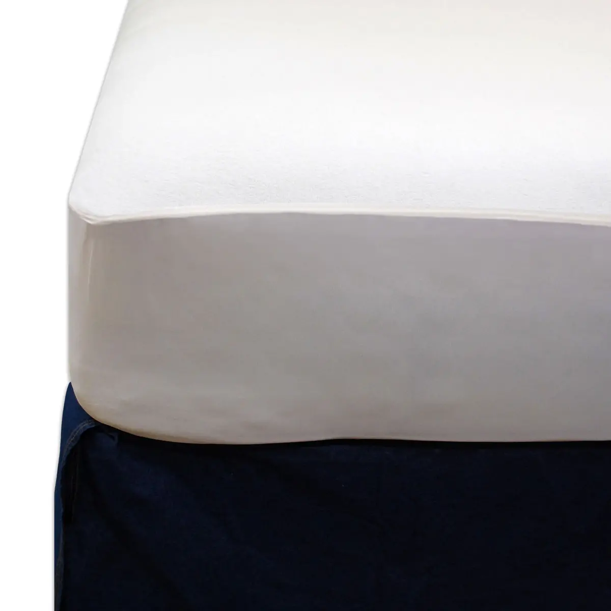 Breathable, Waterproof Mattress Protector (Zippered) - Full Size (9-15 Inch Depth) 1