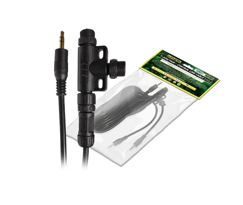 Lumatek *Version 1* Led T-Junction Daisy Chain Cable (Lum0003) 1