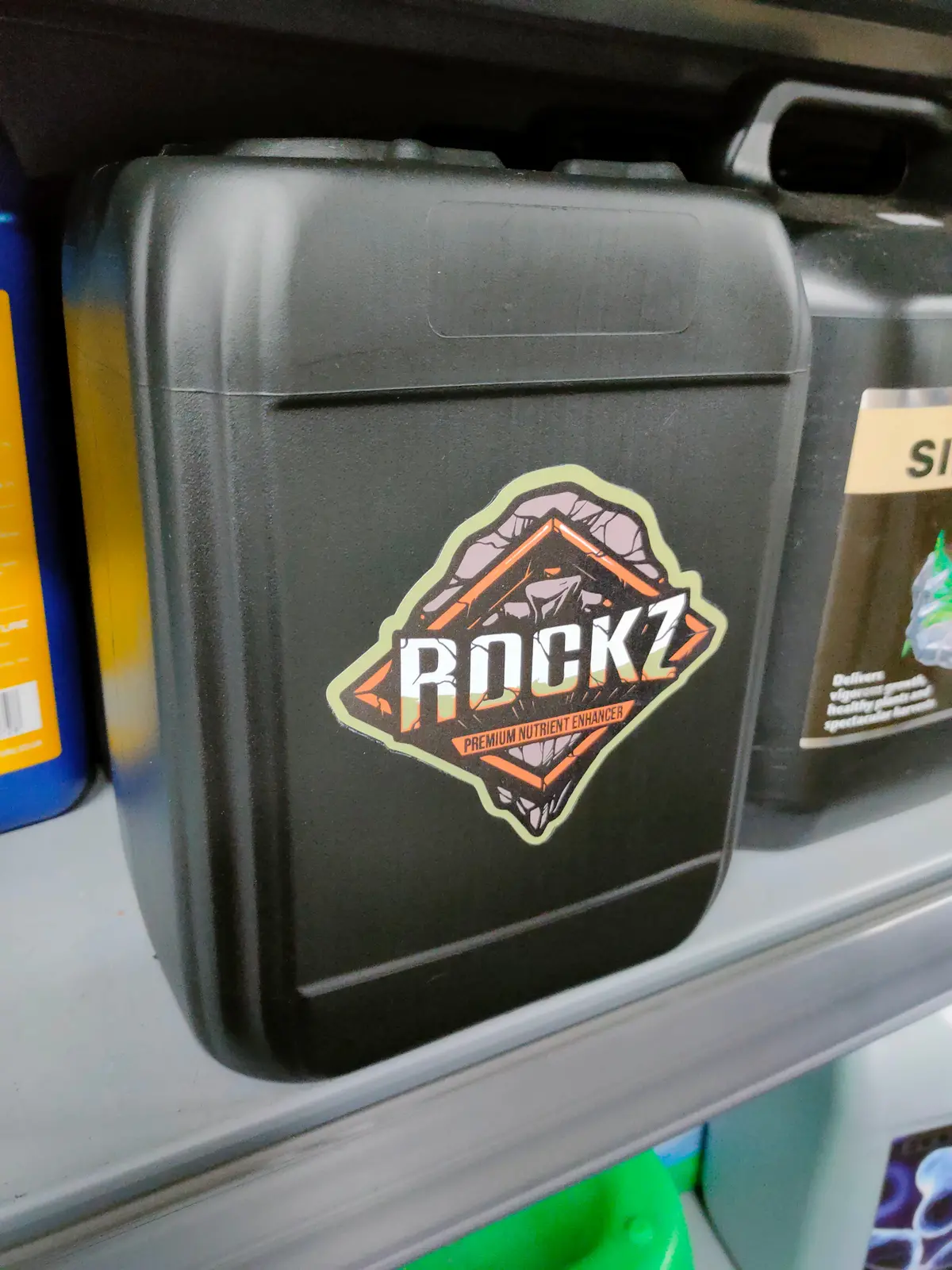 Rockz Premium Nutrient Enhancer 2