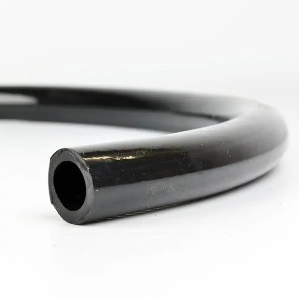 16Mm Black Flexi Pipe 1