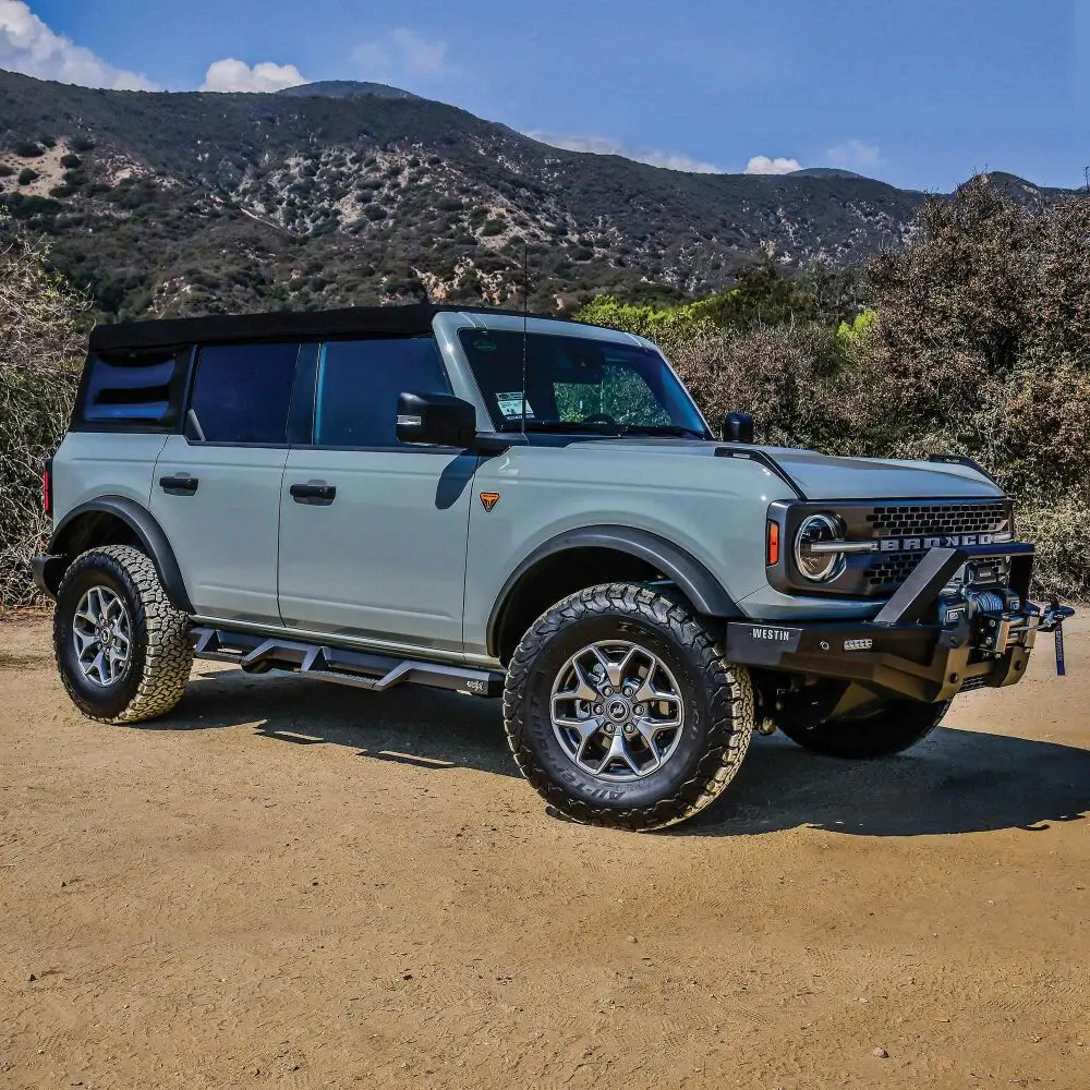 Westin Automotive 56-14195 - 2021+ Ford Bronco 4 Door Textured Black Hdx Nerf Step Bars 1